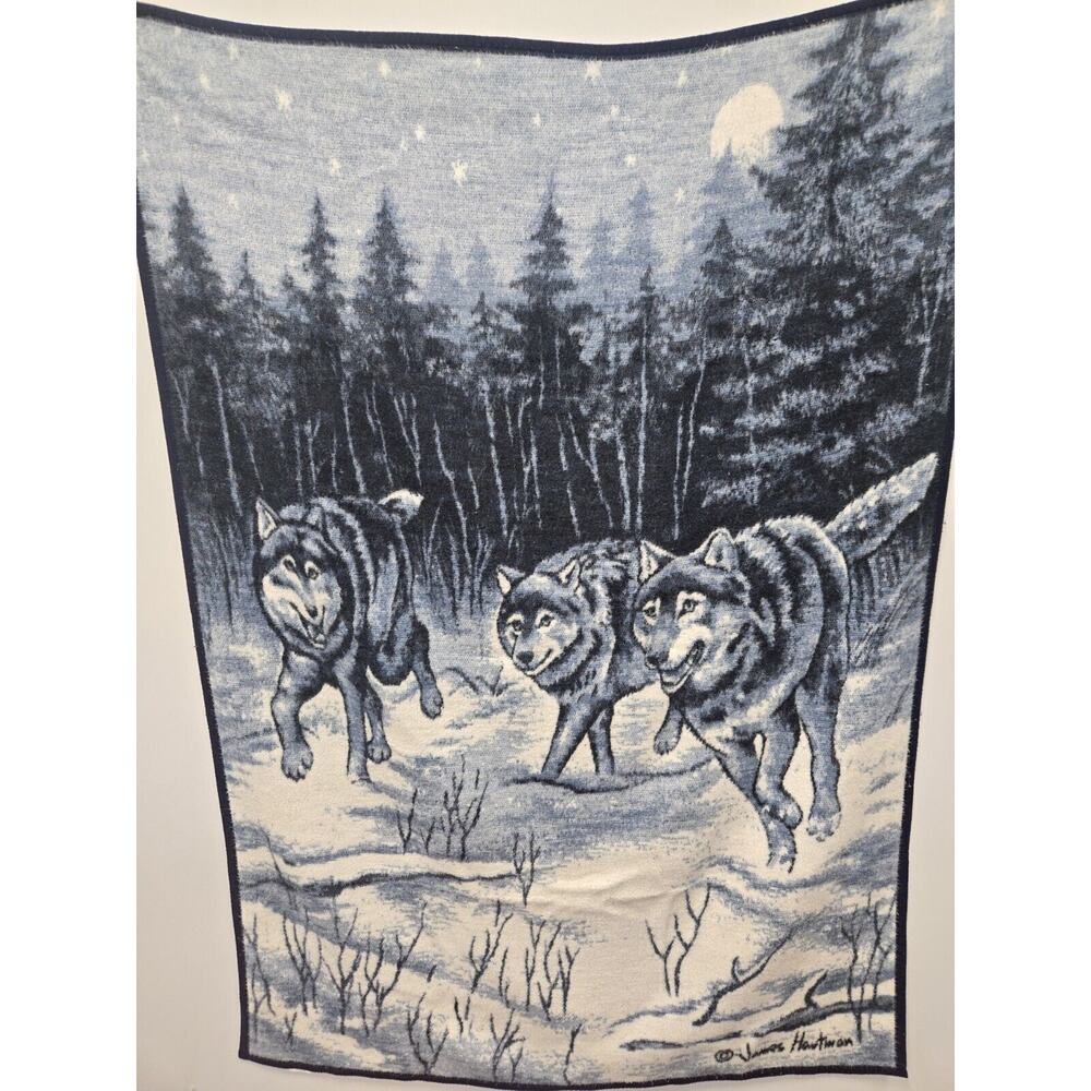 Vintage Biederlack Blanket Acrylic USA Made James Hautman Blue Wolves 76x53"